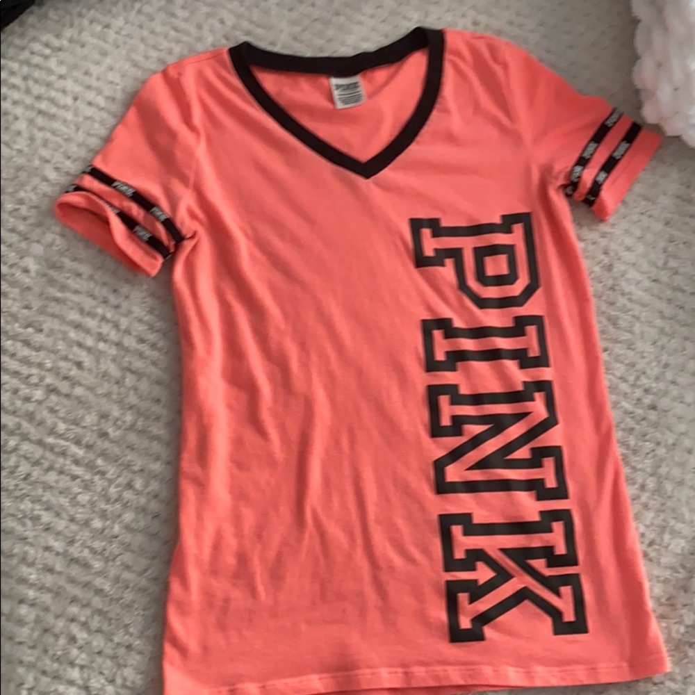 VICTORIAS SECRET PINK TEE SHIRT